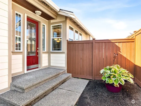 4439 Blakley Loop NE, Lacey, WA 98516