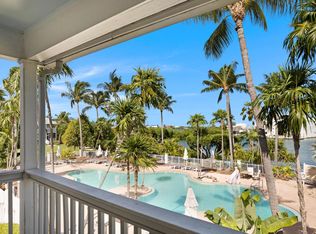 5084 Sunset Village Dr, Duck Key, FL 33050