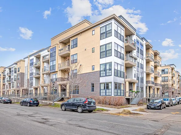 820 Emerald St APT 414, Saint Paul, MN 55114
