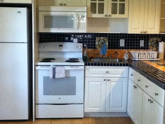2nd image of 21383 NE 8th Ct APT 03