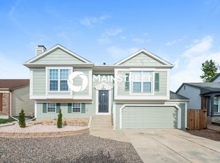2884 S Genoa St, Aurora, CO 80013