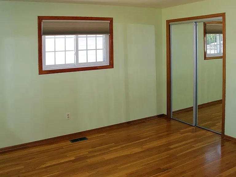 6520 N Sutherlin St — Photo 12