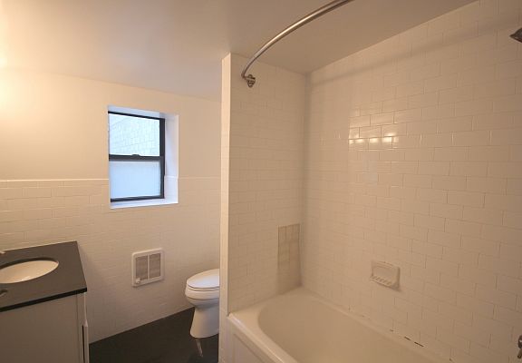 5th image of 20 E 31st St Ste 300