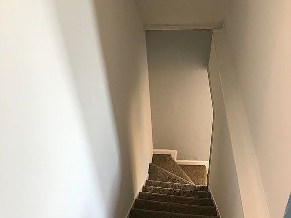 4th image of 1631 Carrollton Ave