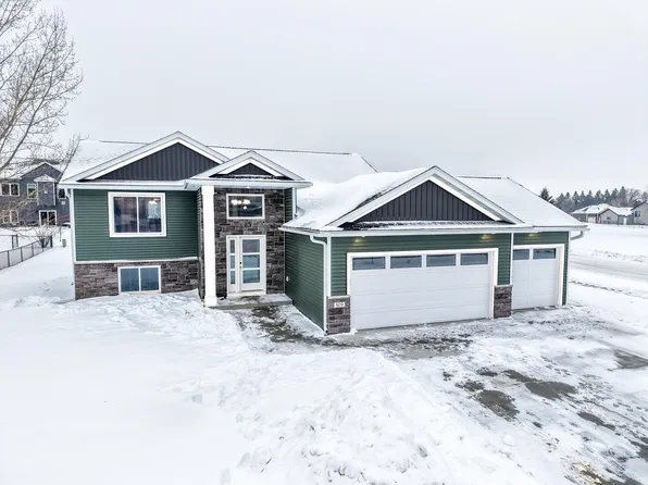 809 5th Ave NW, Dodge Center, MN 55927