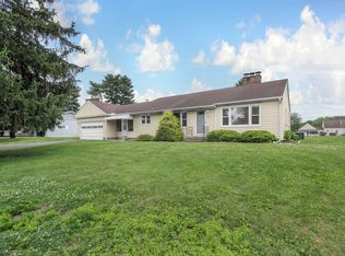 824 Colonial Dr, Heath, OH