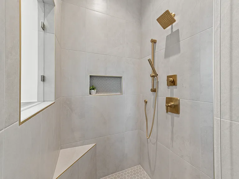 400 Villager Ave — Photo 20