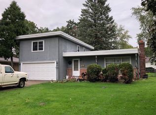 114 Aldis Dr, Dundee, IL 60118