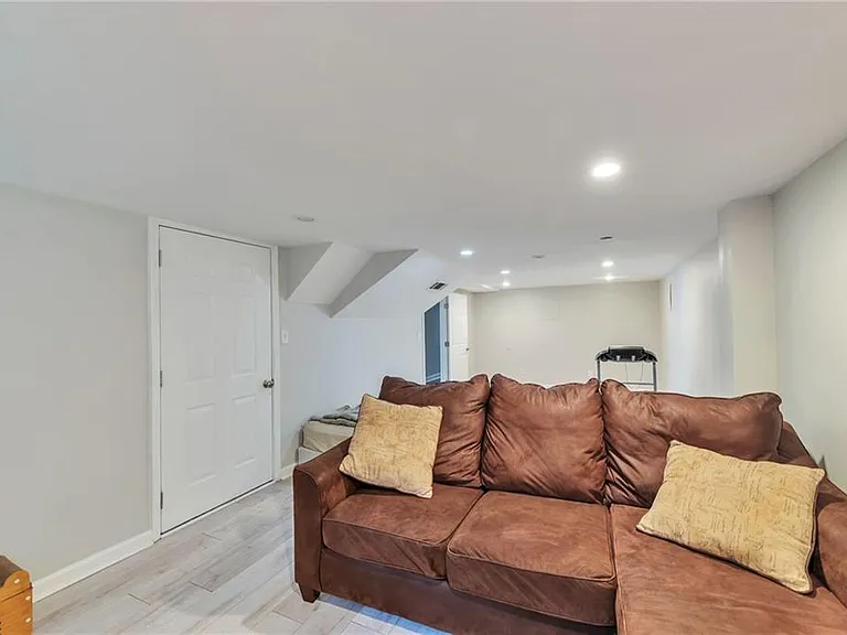 1651 Murdock Rd — Photo 25
