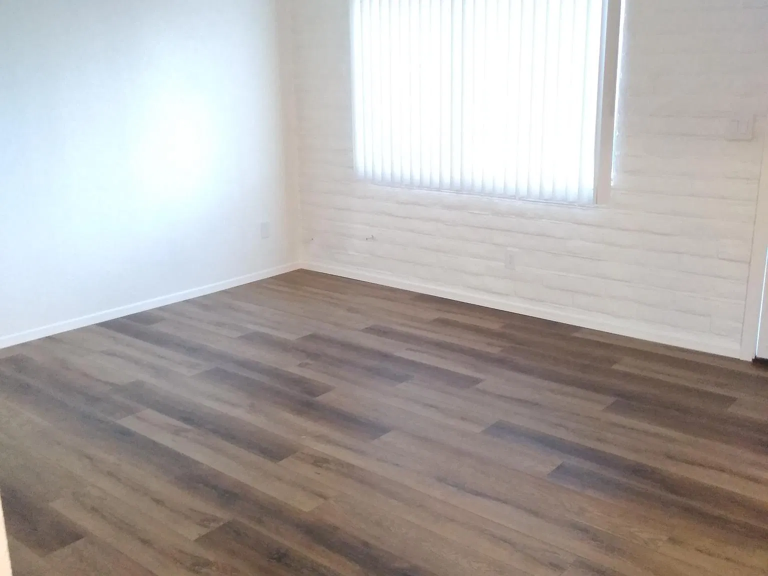 2 bed, 900 sqft, $1,285 — Photo 4
