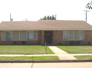 2123 Selma Dr, Wichita Falls, TX 76306