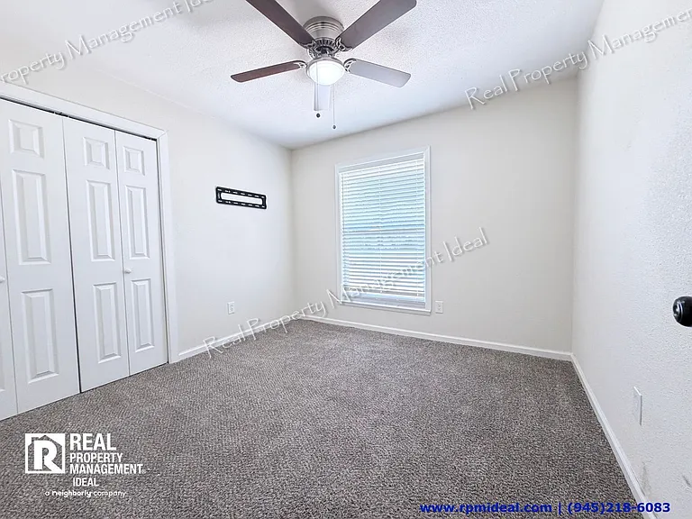 706 Jamestown Dr — Photo 11