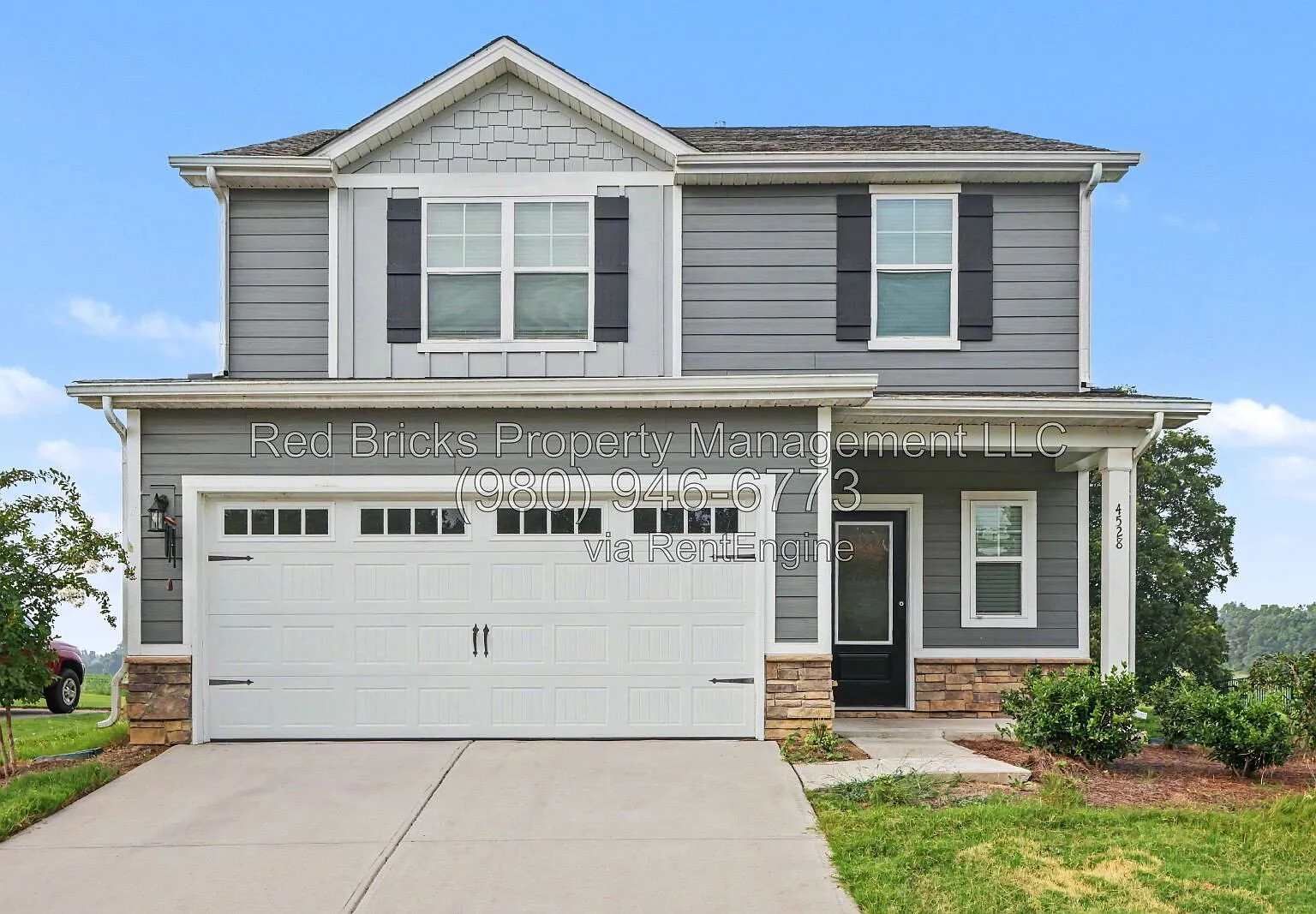 3 bed, 2.5 bath, 1770 sqft, $2,145 — Photo 1