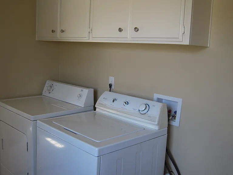 140 Greenbriar Townhouse Way — Photo 7