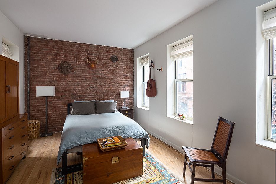 2nd image of 71 Barrow St APT 5