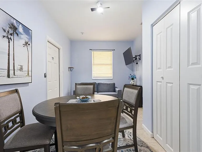 10107 N Aster Ave — Photo 4