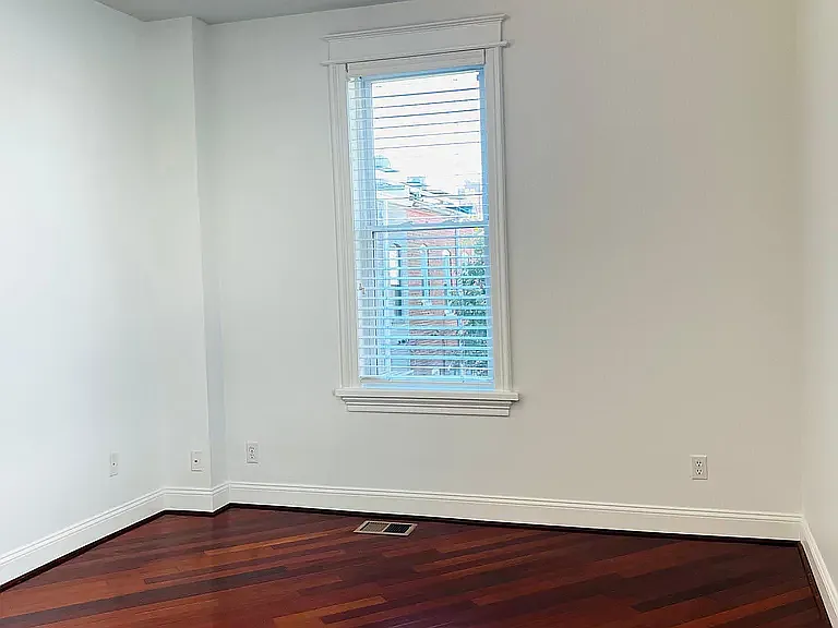 111 Seaton Pl NW — Photo 20
