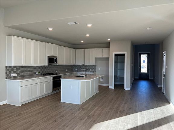 5th image of 4338 Whitney Crest Court