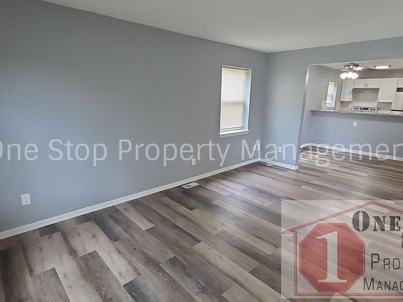 4th image of 3809 E 68th Ter