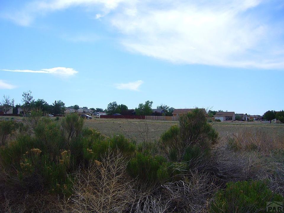 1st image of 784 S Honeydew Dr