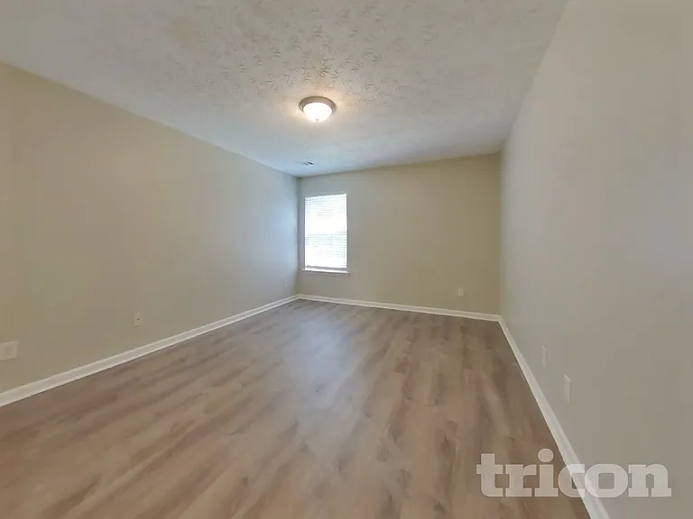 261 Silver Ridge Dr — Photo 13