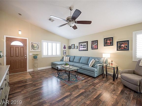 2nd image of 6932 Rosinwood St
