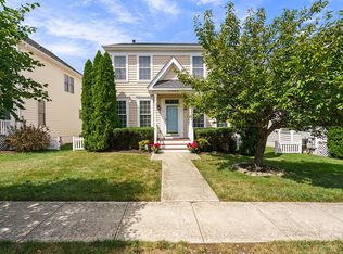 43082 Barons St, Chantilly, VA 20152