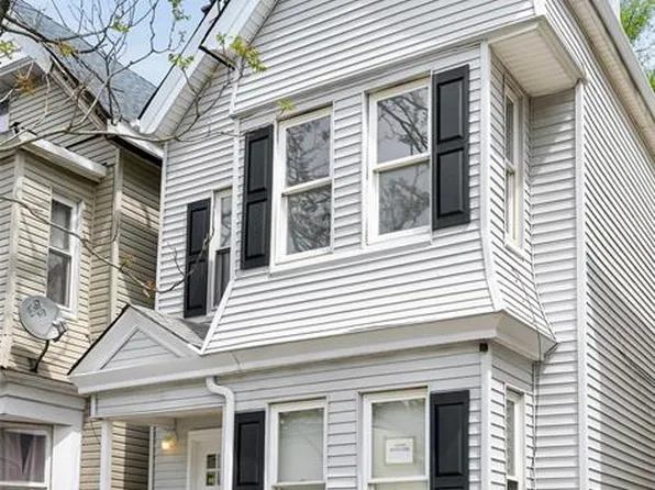 142 Steuben St, East Orange, NJ 07018
