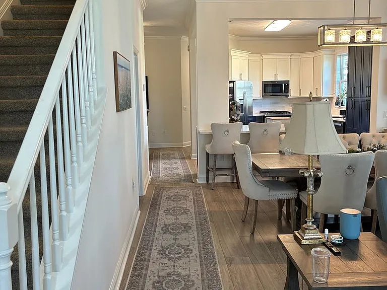 2115 Country Club Dr — Photo 8