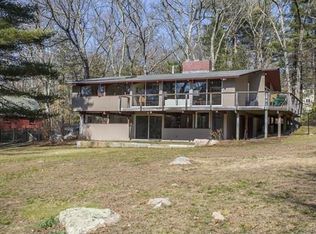 9 Goulding St E, Sherborn, MA 01770