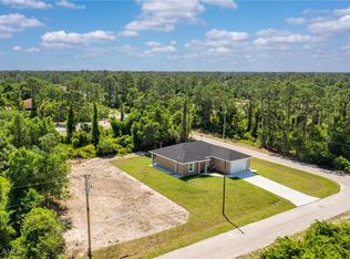 237 Beckley Dr, Lehigh Acres, FL 33974