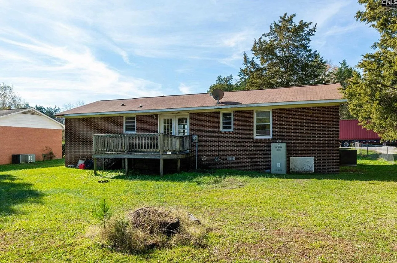 Roundtree Cir, Chester — Photo 2