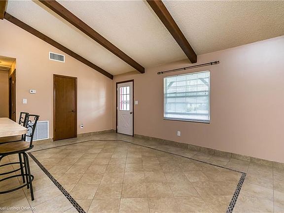 5th image of 436 Virginia Ave