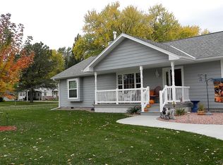 306 N 9th St, Tekamah, NE 68061