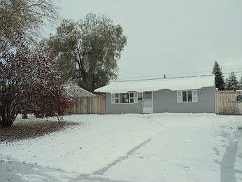 1st image of 265 NW Bonneville Dr