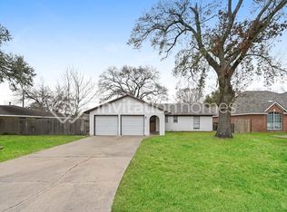 11122 Kirwin Ln, Houston, TX 77041