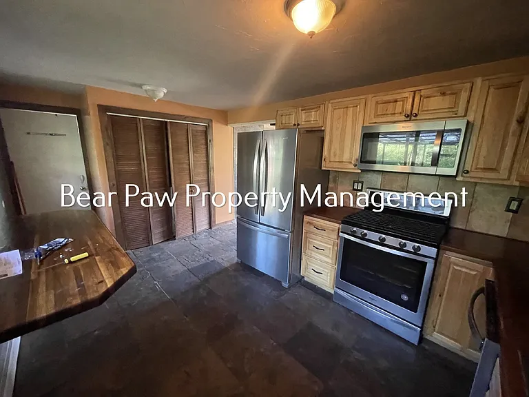 26132 Center Dr — Photo 5