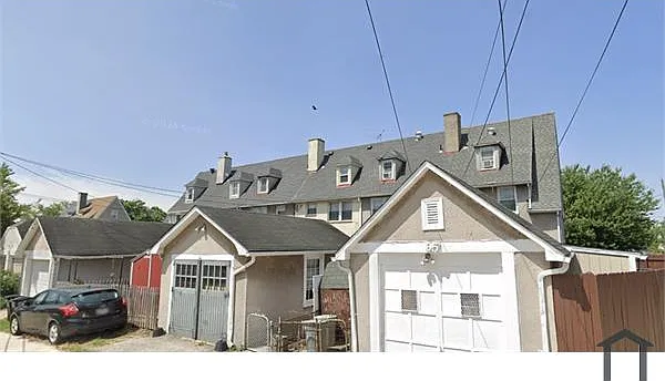 55 Admiral Blvd