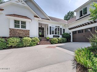 3 Saint Georges Dr, Pinehurst, NC 28374