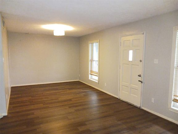 3rd image of 10432 Hammerly Blvd #53