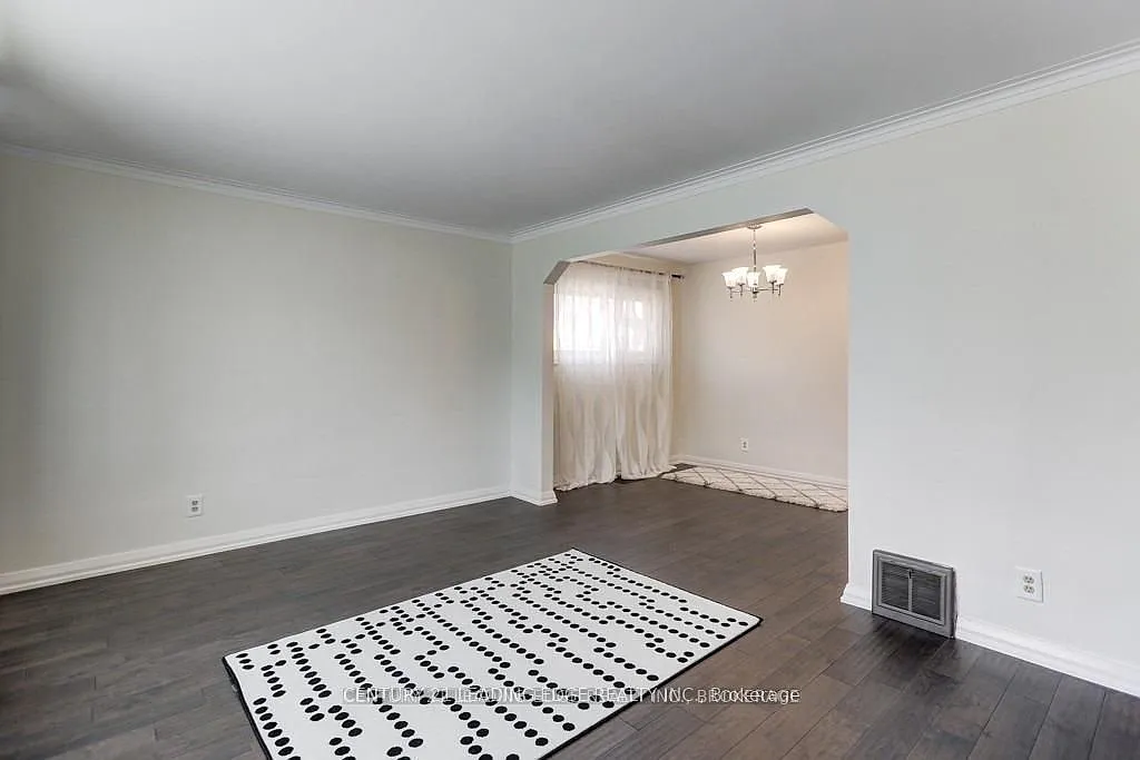 3 bed, $2,999 — Photo 3
