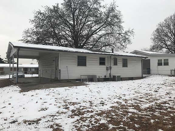 4th image of 731 Mary Jo Ln