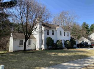 7 Whittier Rd, Merrimack, NH 03054