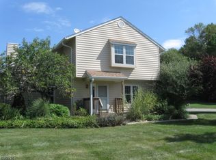 2 Rhea Run #R002, Newton, NJ 07860