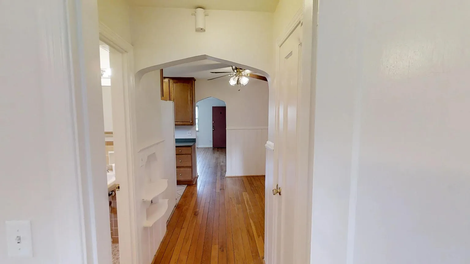 3954 Millsbrae Ave APT D photo 1
