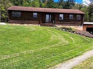 418 Bacon Run Rd, Clarksville, PA 15322