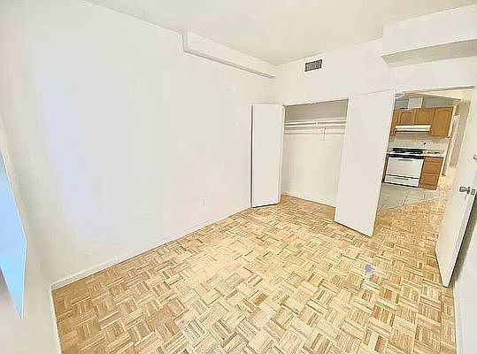 2nd image of 29 Ten Eyck St APT 1