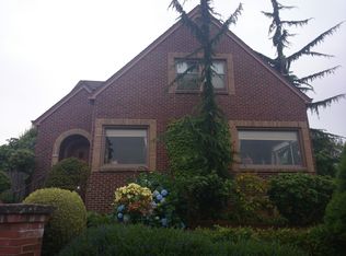 4523 SW Seattle St, Seattle, WA 98116