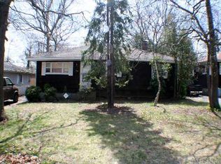 134 Moriches Ave, Mastic, NY 11950