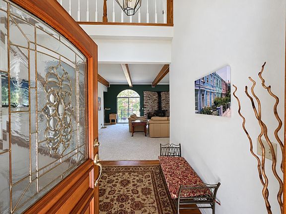 4th image of 18963 Louis Rd